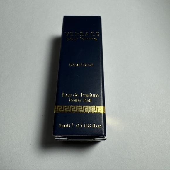 Versace Dylan Blue Rollerball Mini Travel Size .10 oz NIB Pour Femme 3ml - Picture 2 of 10